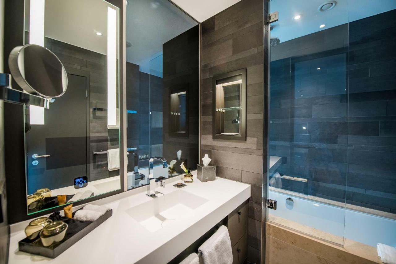 Готель Faehrhaus Koblenz Екстер'єр фото Bathroom