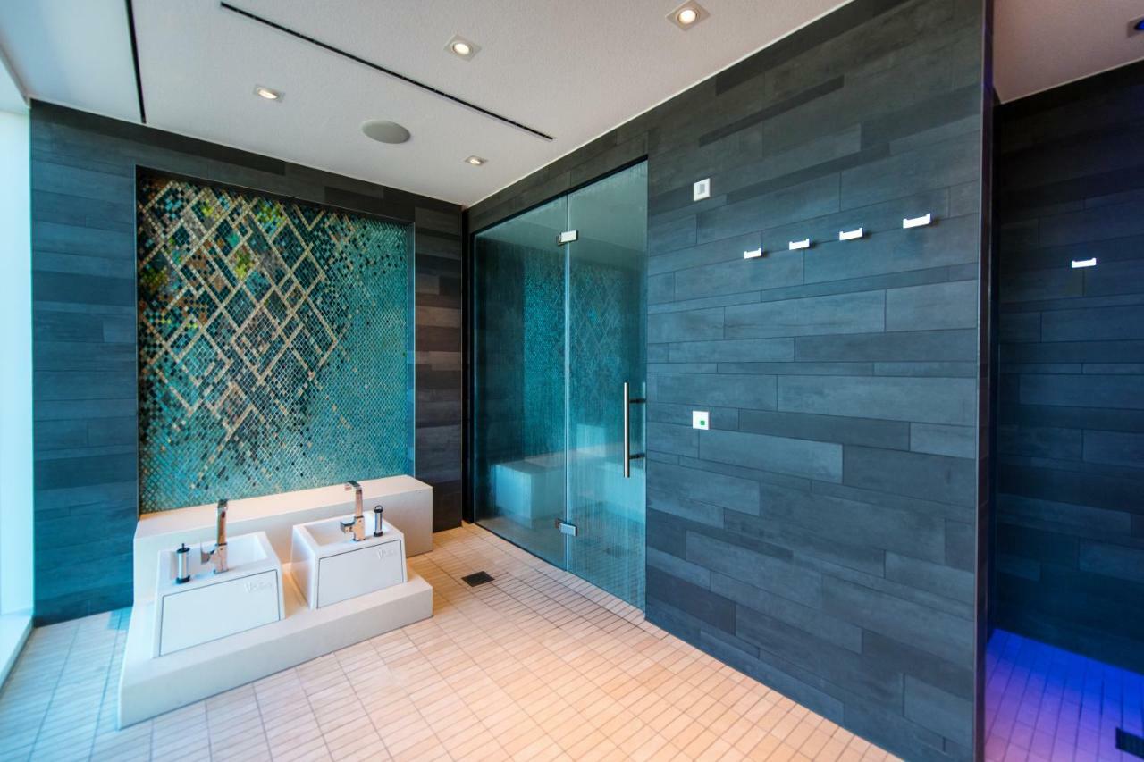 Готель Faehrhaus Koblenz Екстер'єр фото A shower room